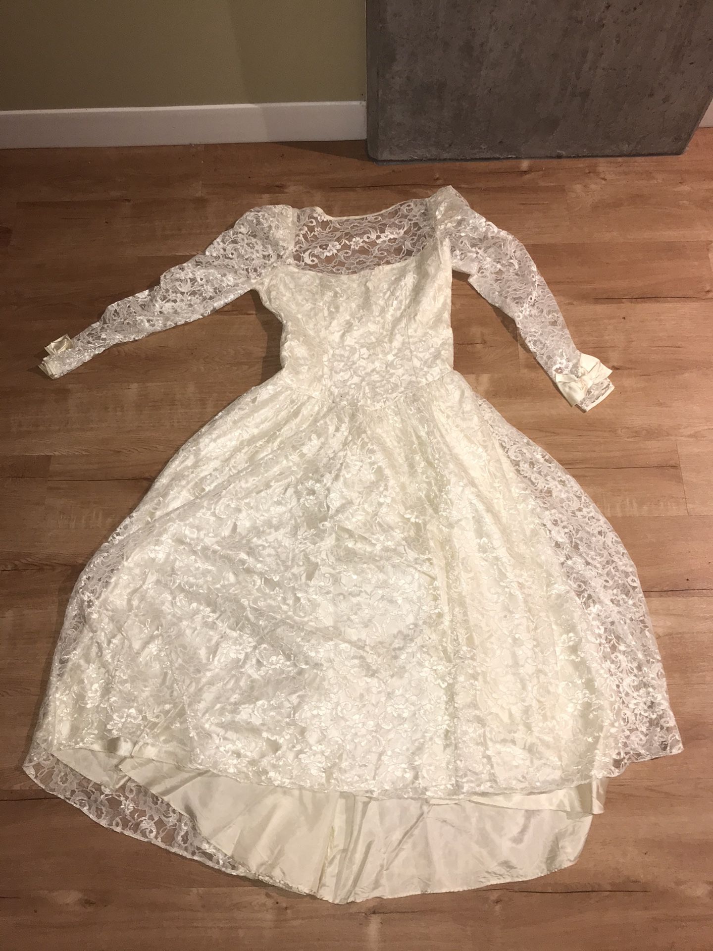 Vintage 1980s Wedding Dress 