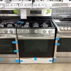 New LG Gas Range 