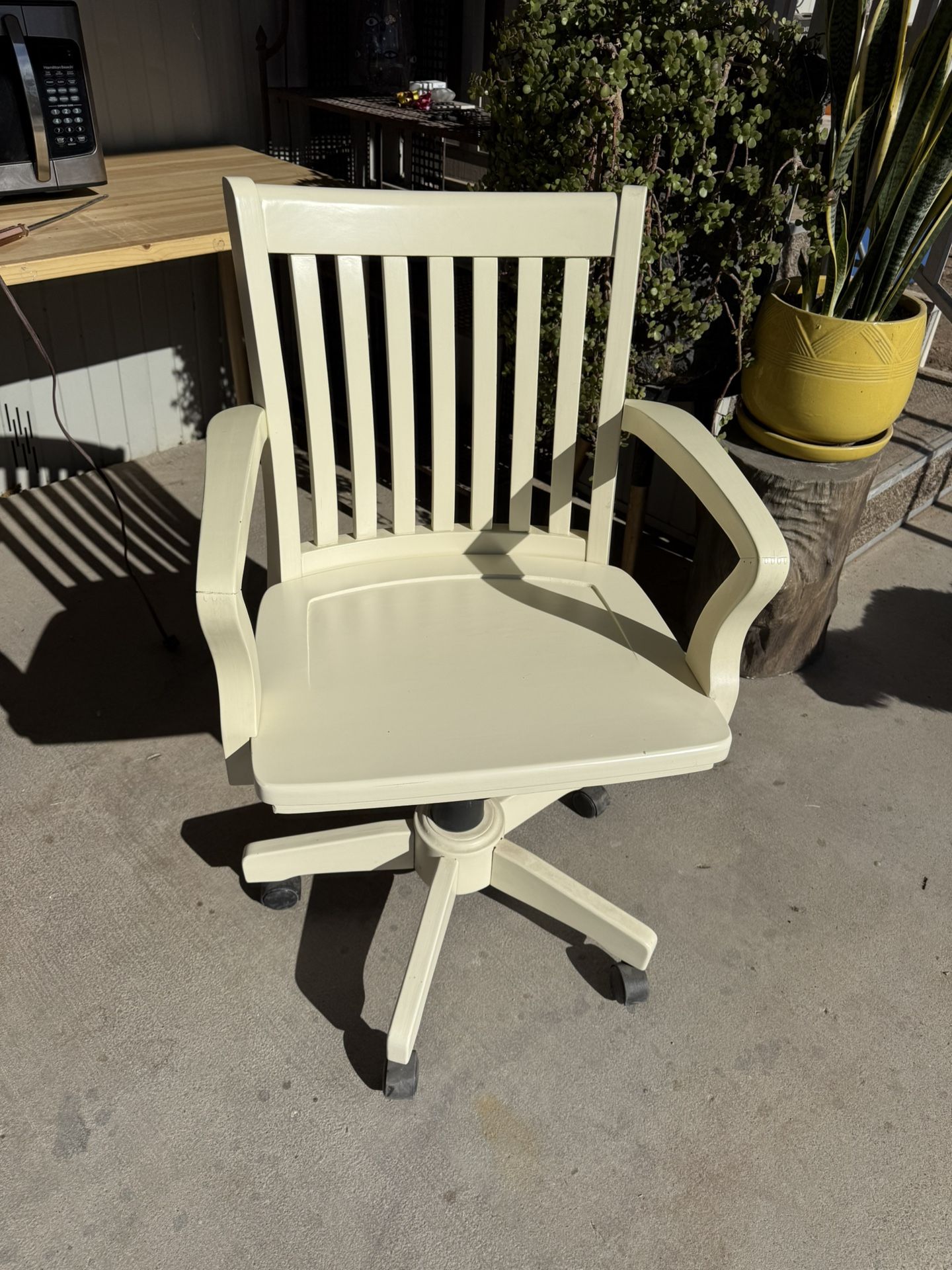 Sarvanny Banker Home Office Desk Chair