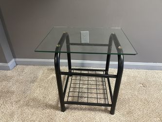 2 Table Side Stands