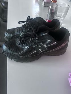Men Black New balance shoes
