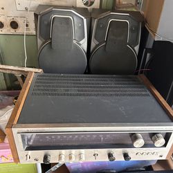 Vintage Kenwood KR-6400 AM/FM Stereo Receiver 1975 & 2-RCA Speakers