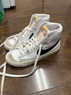 two women nike shoes for 15