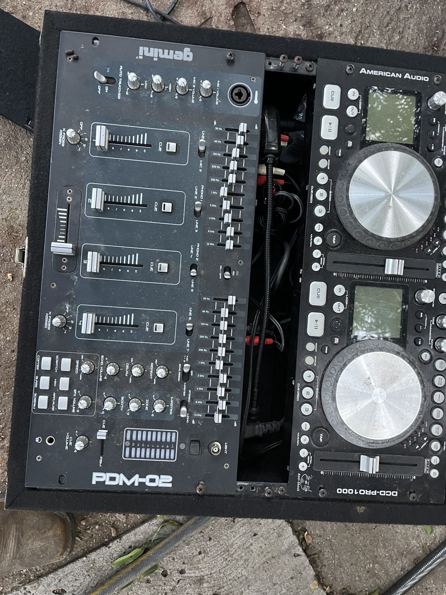 American Audio Cd Player And Gemini Dj Mixer