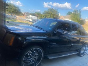 2004 Cadillac Escalade