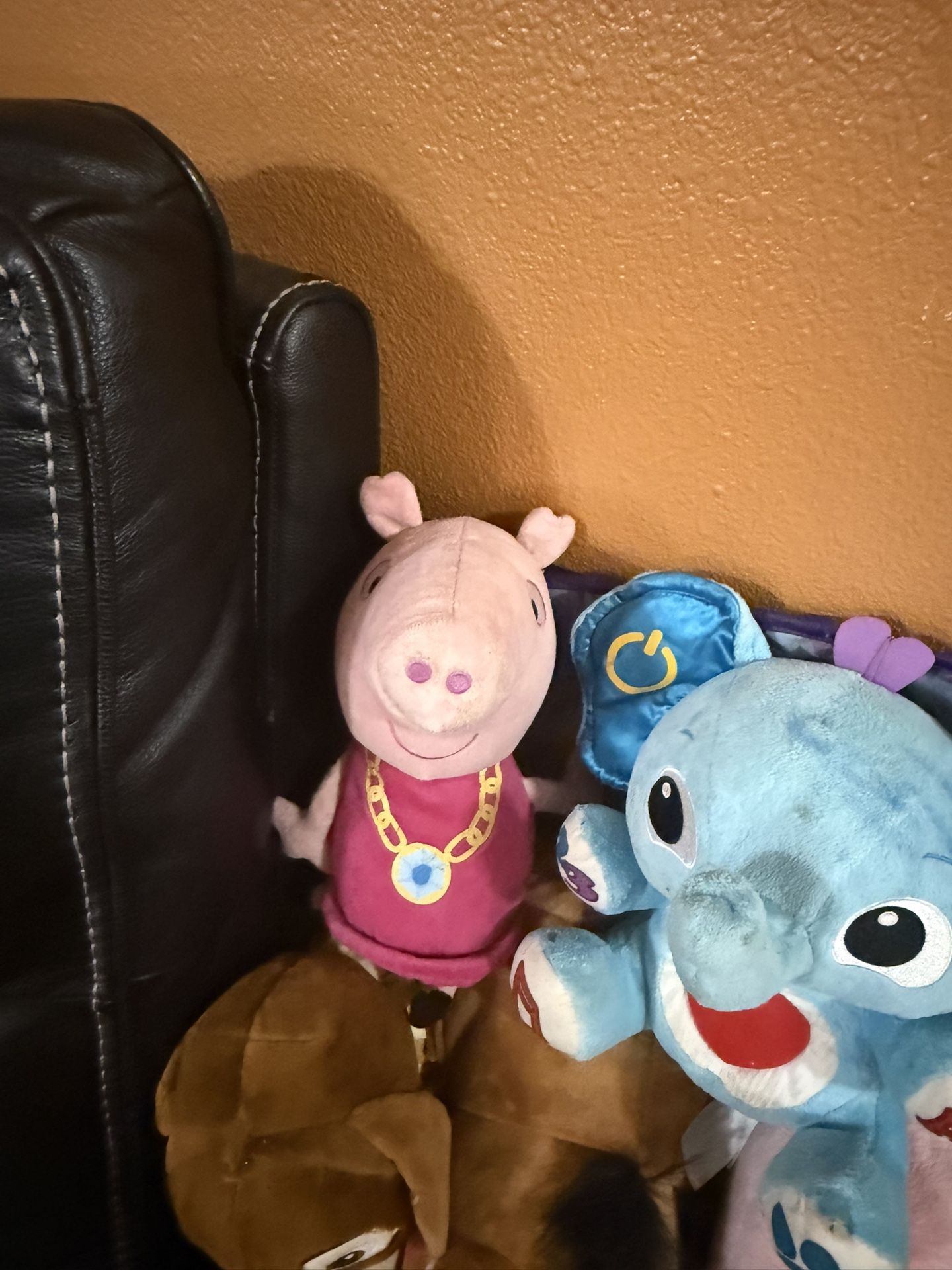 Soft Toy Magic Sheep And Peppa