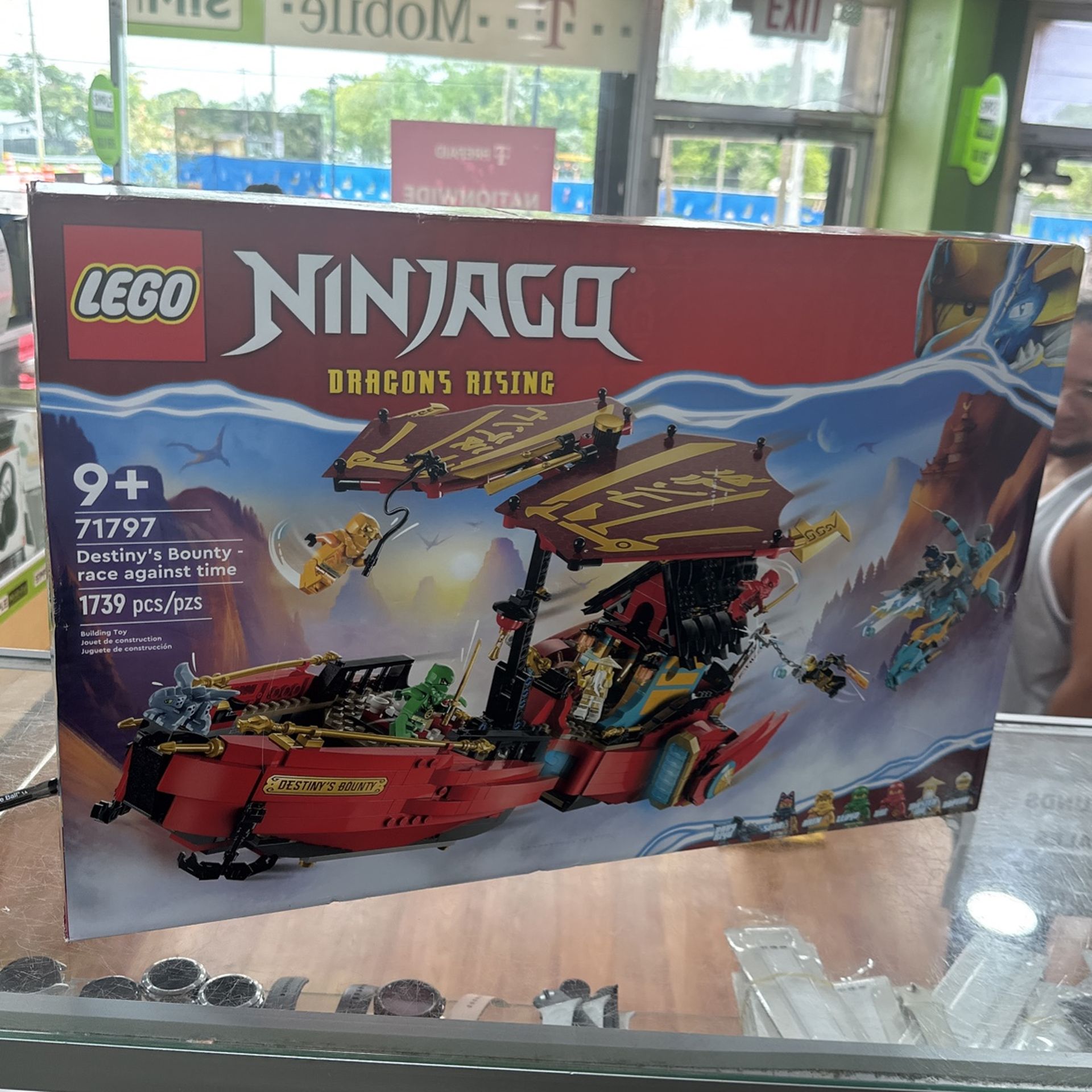 LEGO NINJAGO Destiny's Bounty – race against time 71797