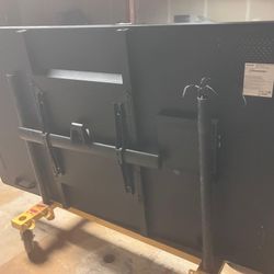 84 Inch Motitor Tv 📺 Christie Brand , Great For Movies , Video Games , Roku Stickfire 