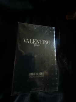 Valentino umo born in Roma rockstud noir