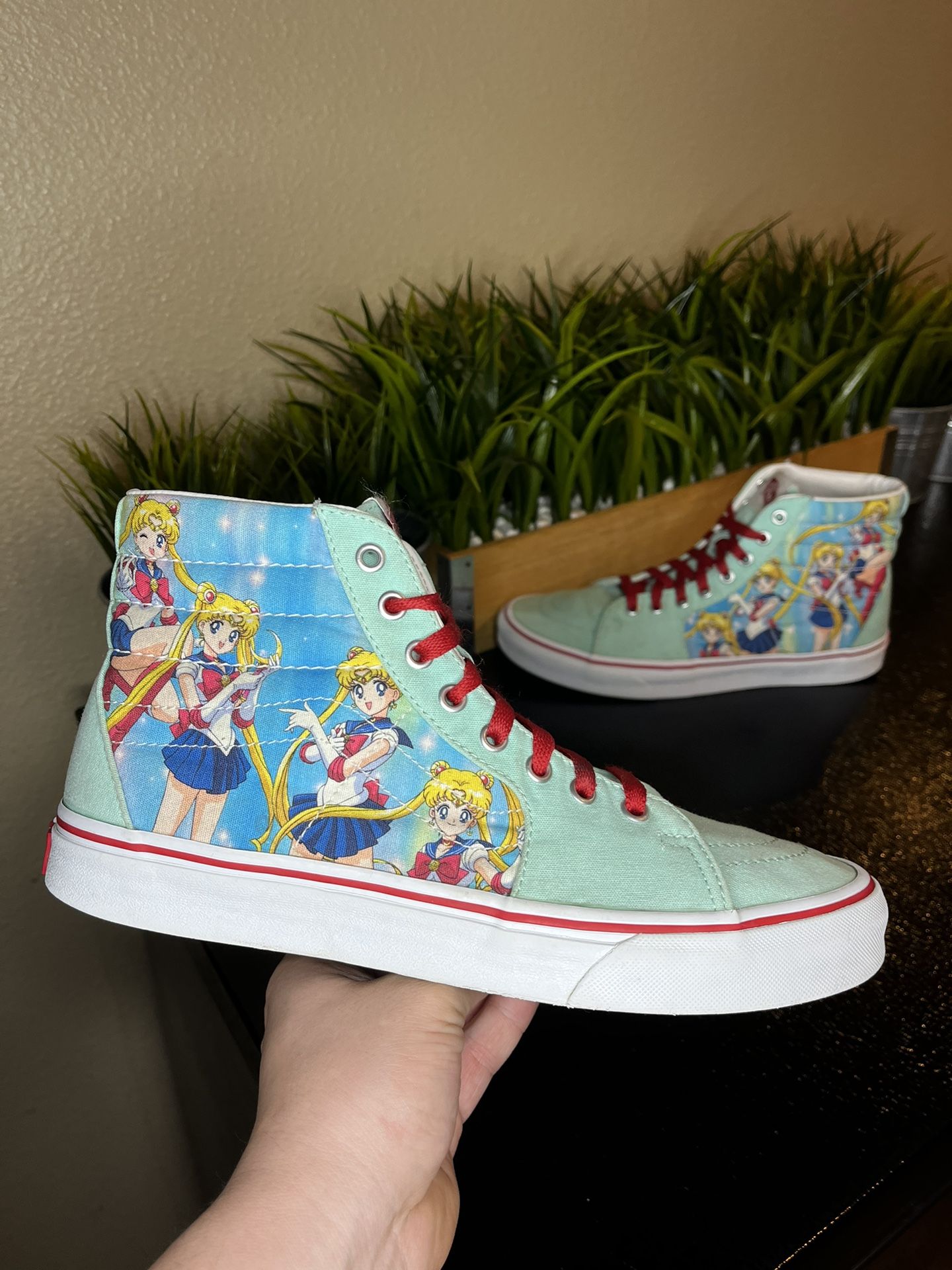 Vans Sailor Moon Sk8-Hi
