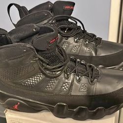Air Jordan ‘Bred’ 9