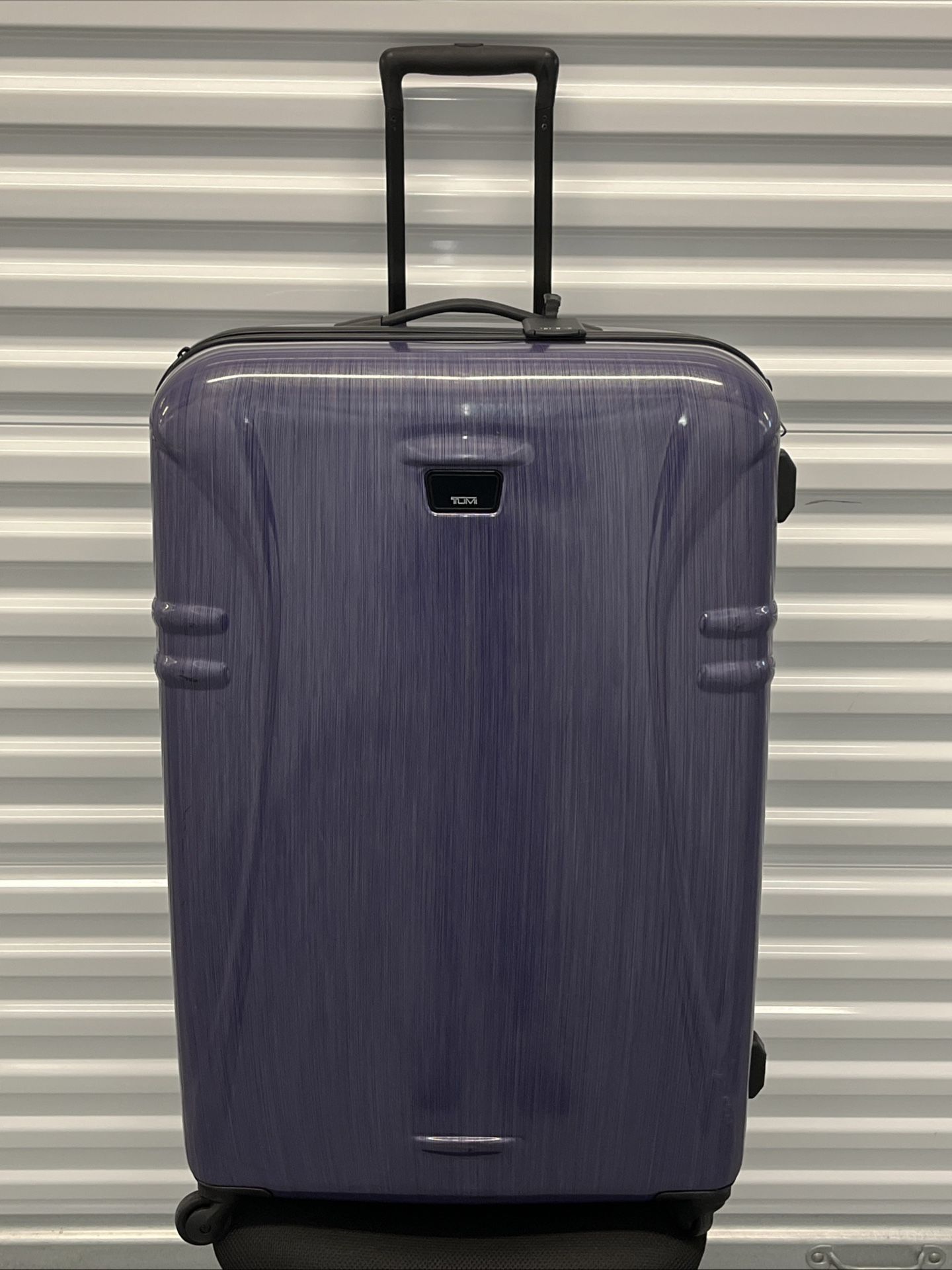 TUMI Tactics International 30” Extended Trip Spinner Luggage Light 28230PUROP2