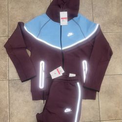 Nike Tech Suit 
