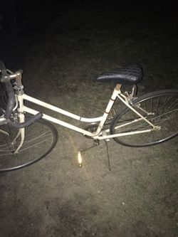 Nice 10 speed only $75 firm