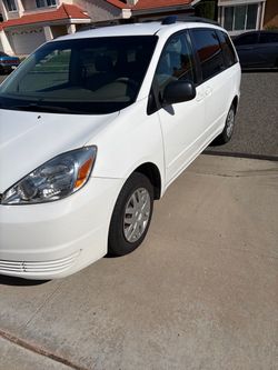 2005 Toyota Sienna