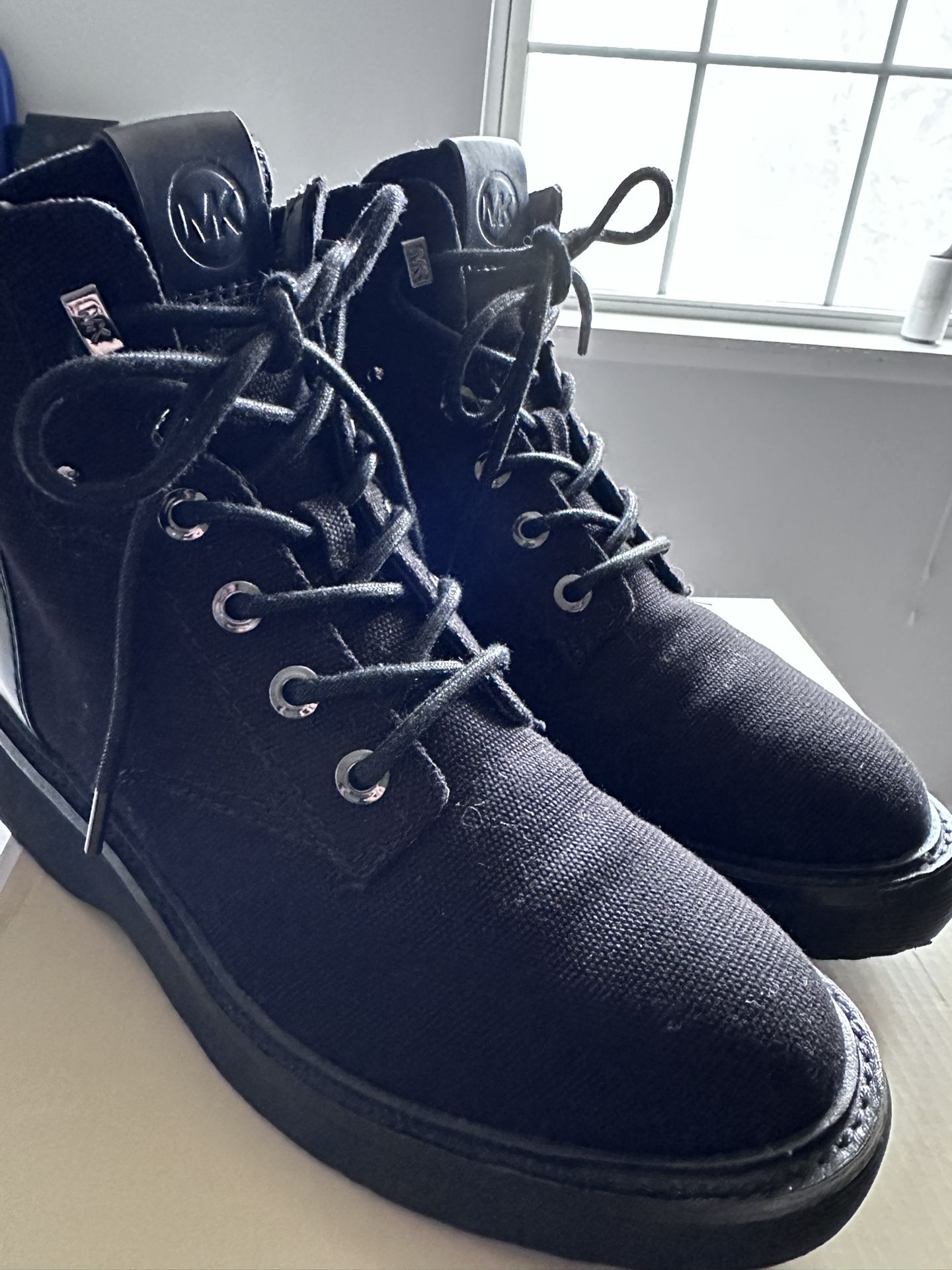 Michael Kors Women Boots