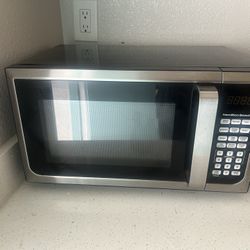 Hamilton Beach Microwave Oven