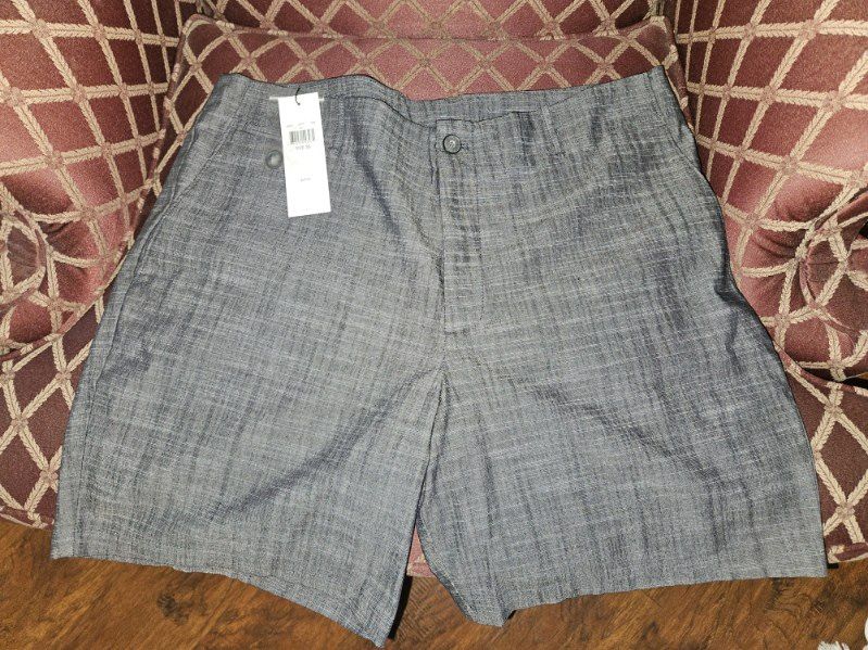 Calvin Klein men’s Shirts Size 36W