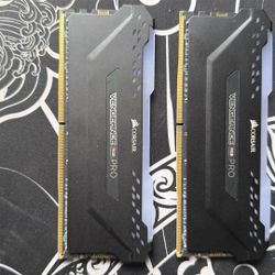 Vengeance RGB DDR4 Pro 32gb (2x16)