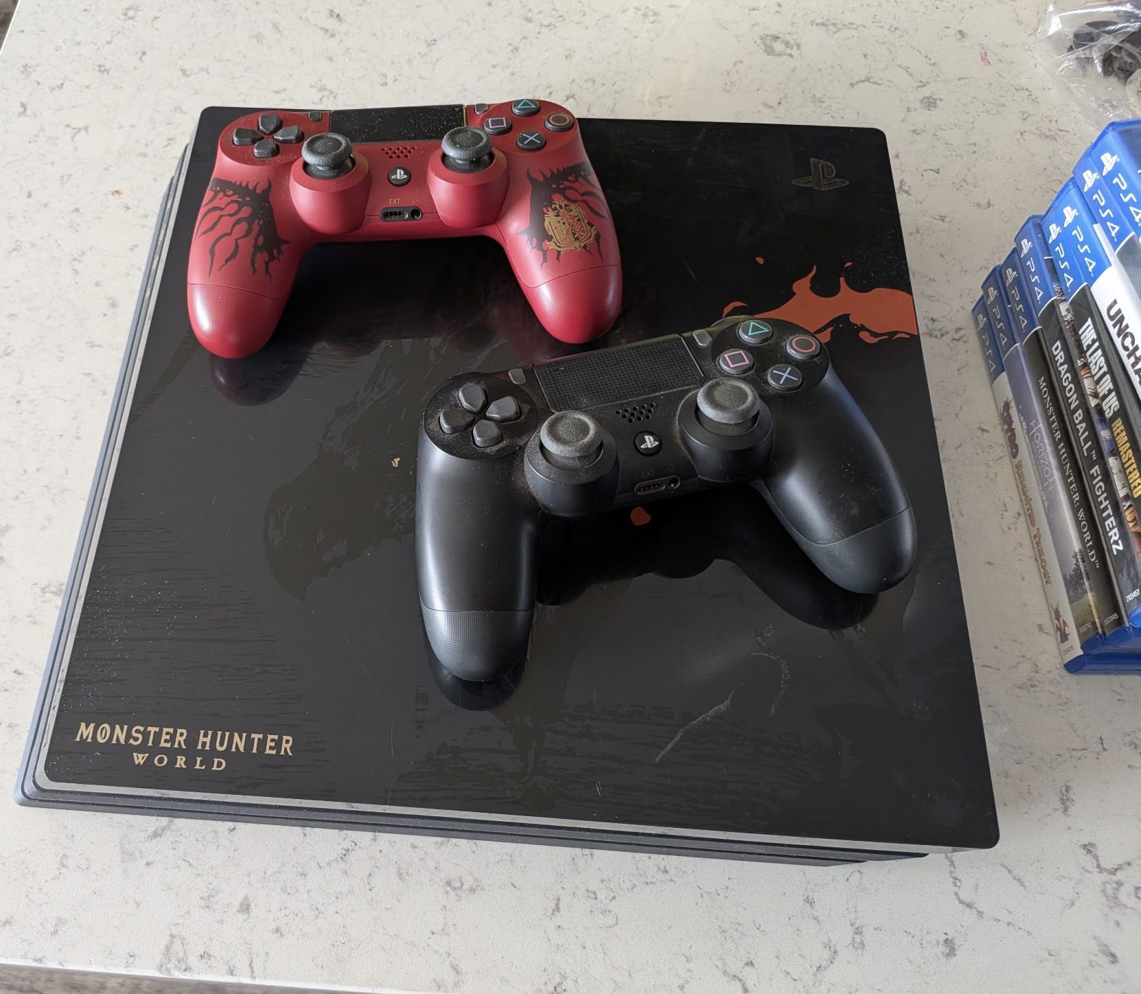 PS4 Pro Monster Hunter Edition (Used)