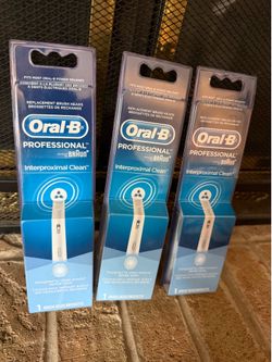 LOT OF 3 ORAL-B INTERPROXIMAL TOOTH BRUSH HEAD FOR ELECTRIC TOOTHBRUSH