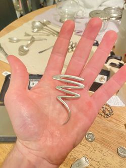 Vintage Zig-zag style 925 sterling silver brooch pin