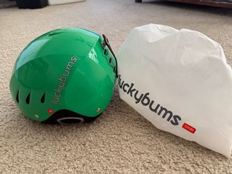 Lucky Bums Snow Helmet Youth size S