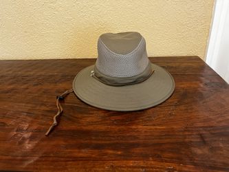 Hat Solar Escape 14” Front/Side 12.5” Shade… Musk Green… One Size… Made In Vietnam… $20