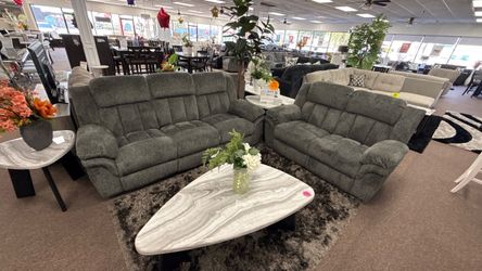 2 PC RECLINER SOFA AND LOVESEAT