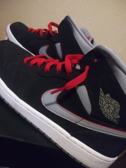 Jordan 1 Black/grey/red Mens 11