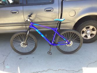 GT aggressor pro 27.5 MTB