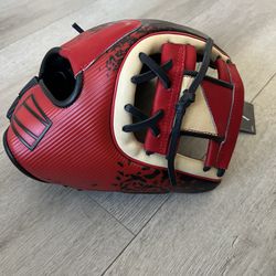 Rawlings Rev1x Baseball Glove