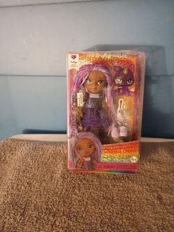 RAINBOW HIGH Little Doll