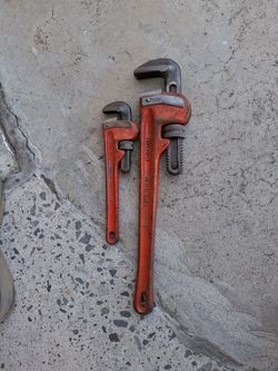 Rigid pipe wrenches.