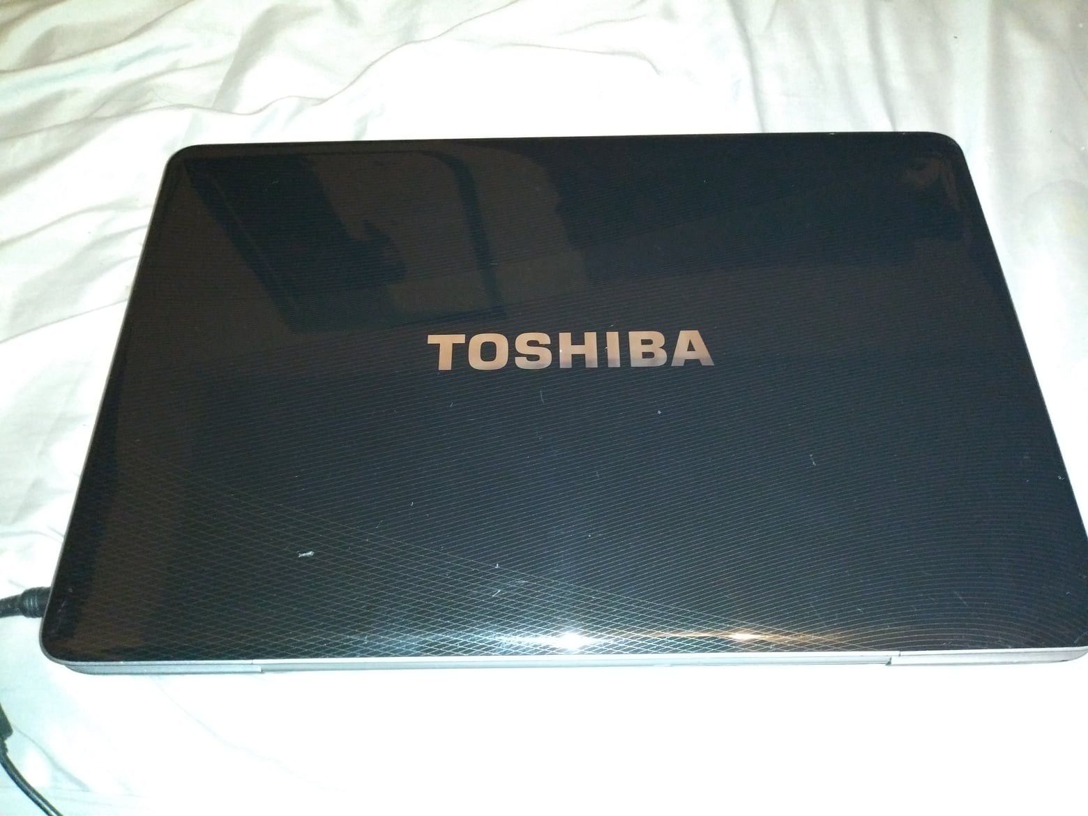 Toshiba Satellite High End Laptop Notebook