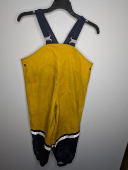 Didriksons (Swedish) Kids yellow waterproof bib pants Size 110/US 5