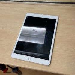 iPad 7th gen 32 GB