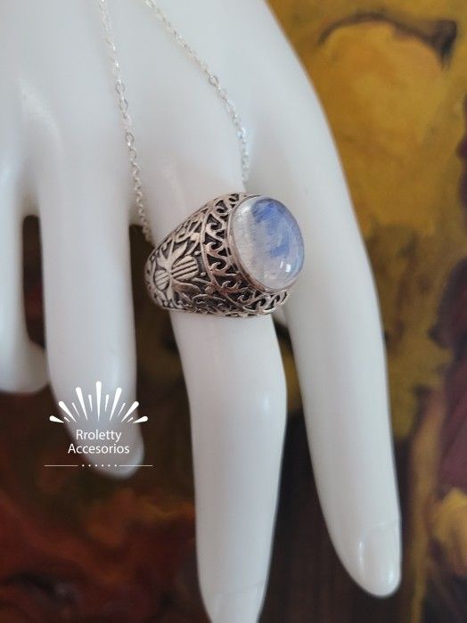 Sterling Silver 925 Ring With Moon Stone Vintage.