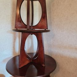 3 Living Rooms Tables