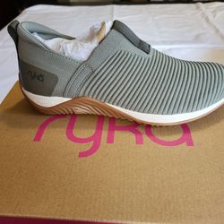 NEW* Ryka Echo Knit Slip On Sneaker Green Women's Size 6M with Box