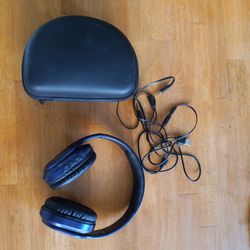 Noise Canceling / Bluetooth Headphones 