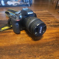 NIKON  D3300 DIGTAL SLR CAMERA