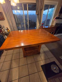 Dining room set