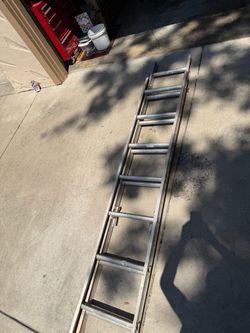 16’ aluminum ladder