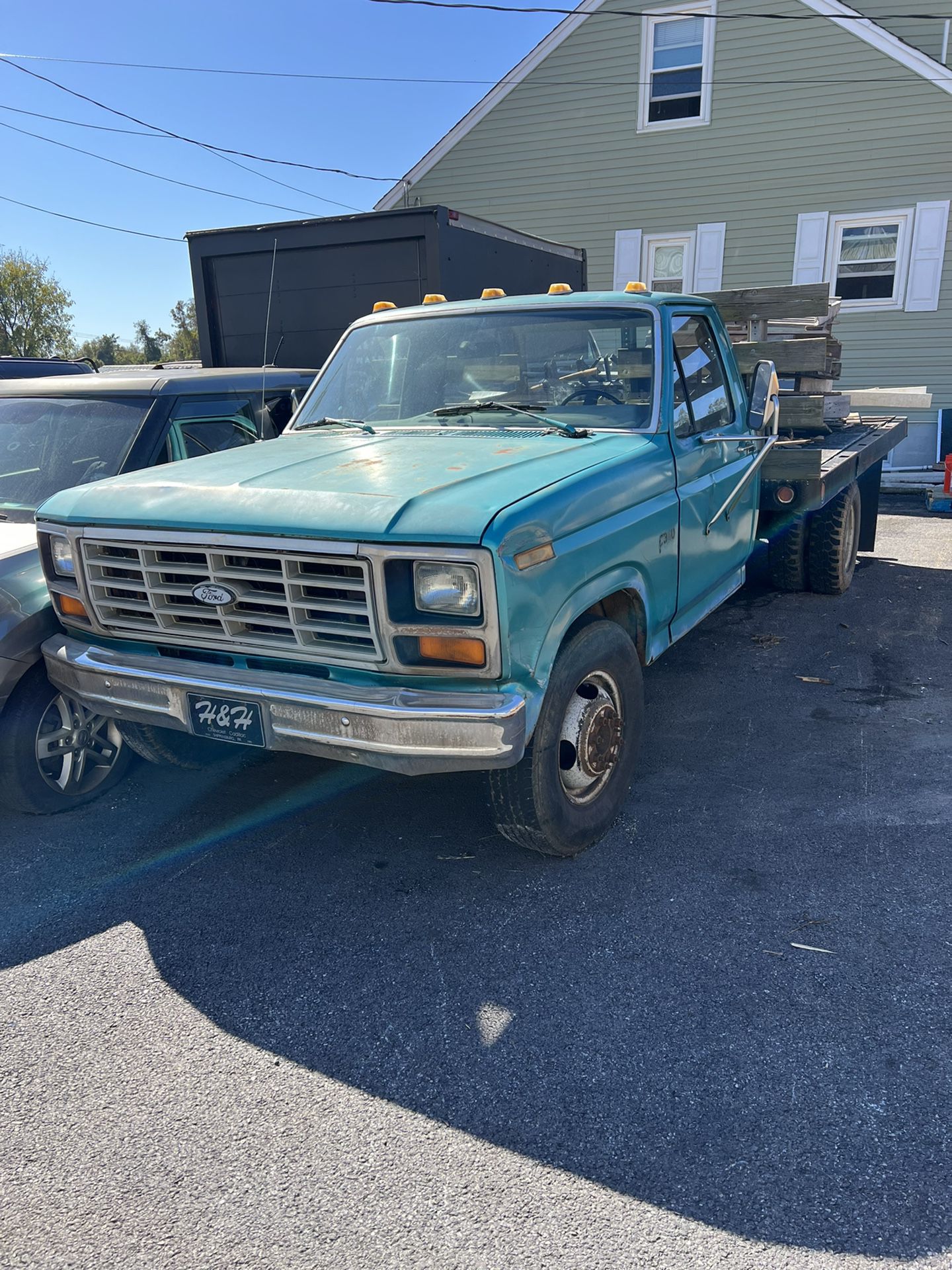 ****1986 Ford F-350 Flatbed Truck For Sale****
