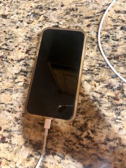 iPhone XR White