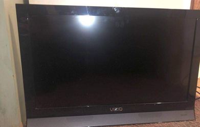 26" Vizio TV (no remote)