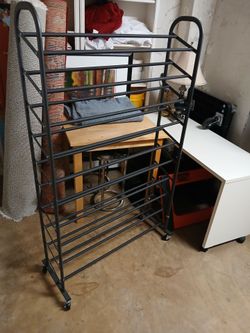 Shoes rack
