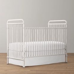 Restoration Hardware Iron Millbrook Crib in Distressed White