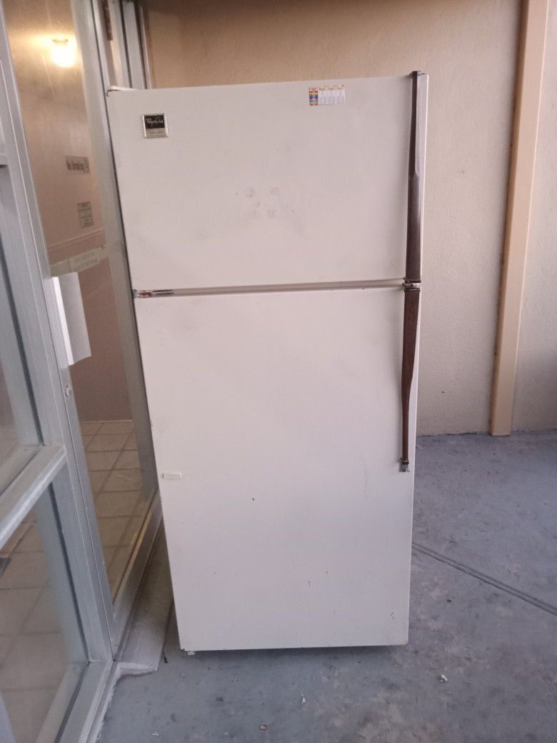 Refrigerator  $50 OR BEST OFFER